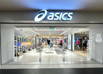 Tienda Asics Perú