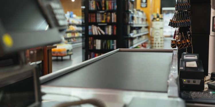 Optimización de la seguridad comercial en temporada alta