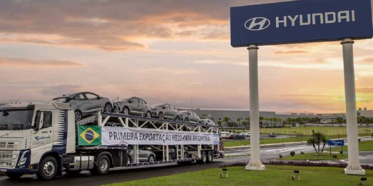 Hyundai envió el primer embarque de los HB20 para la Argentina