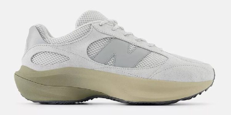 Las New Balance que destronarán a las Adidas Samba como las zapatillas más vanguardistas para los looks de oficina