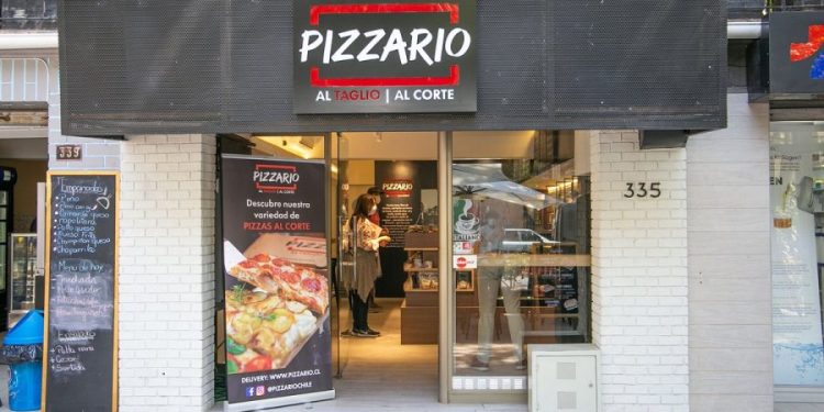 Pizzario abre nuevo local en el Mercado Urbano Tobalaba