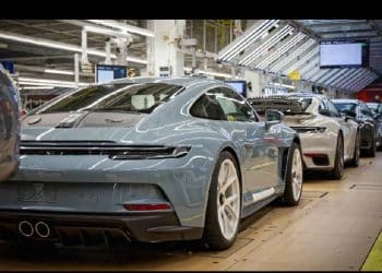 ALTA TECNOLOGÍA Y ARTESANÍA: ASÍ SE CREAN LAS EDICIONES LIMITADAS DEL 911
