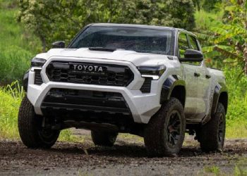 La nueva generación de la Toyota Hilux se desarrolla en la región: ¿lista para 2026?