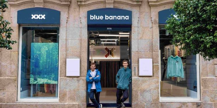 Blue Banana