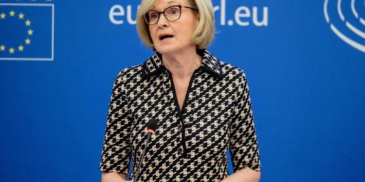 Bruselas simplifica el reporting de sostenibilidad para empresas