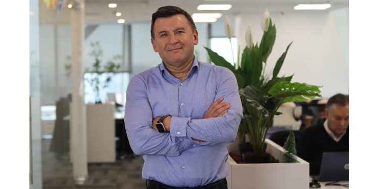 Educación + Tecnología, otra cancha que igualar