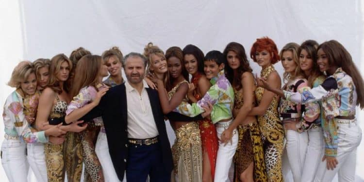 El Legado de Versace: Empoderar a la Mujer