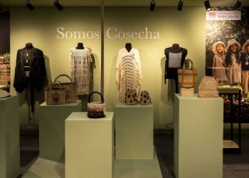 La riqueza cultural Wayuu brilla en Expoartesanías 2024