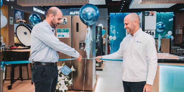 Inauguración Tiendas Cálidda en SJL