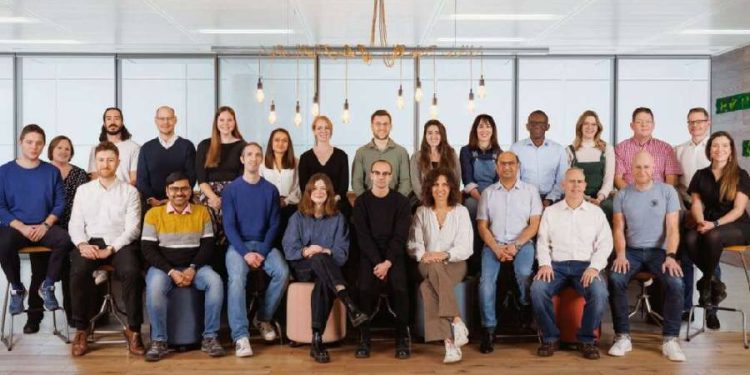 Inditex Invierte en Epoch: Revolución del Plástico