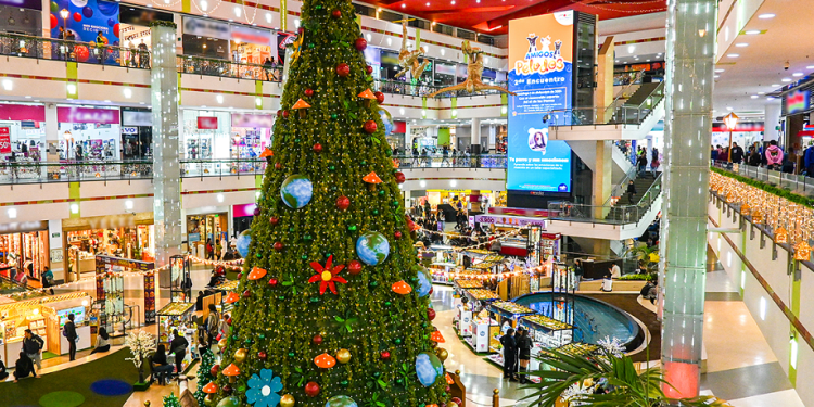 Navidad sostenible, celebración y conciencia ambiental en Centro Mayor