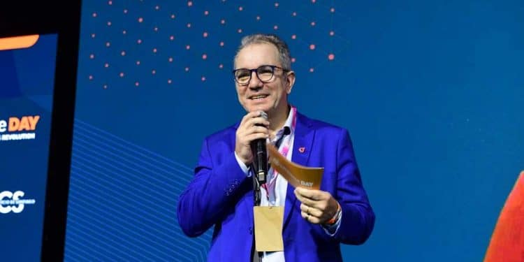 Marcos Pueyrredon, Presidente del eCommerce Institute y coFounder & Global Executive SVP de VTEX en eretail Week Latam 2024