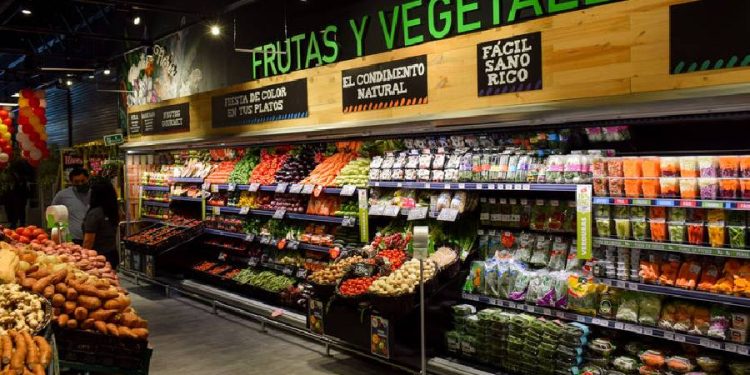Fresh Market renueva sus locales en Punta del Este y Costa de Oro