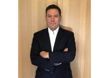 Reforma al sistema notarial: La digitalización sigue al debe