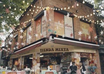 Vélez y El Social, una sinfonía de arte, tradición y urbanismo en la navidad de Medellín