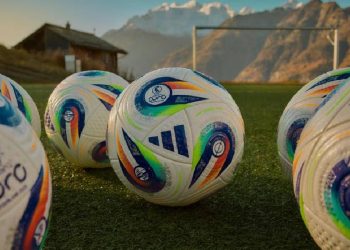 Adidas presenta el balón inteligente para la Eurocopa Femenina 2025 KONEKTIS