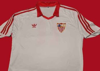 El Sevilla llega a un acuerdo con Adidas por tres años para su equipación