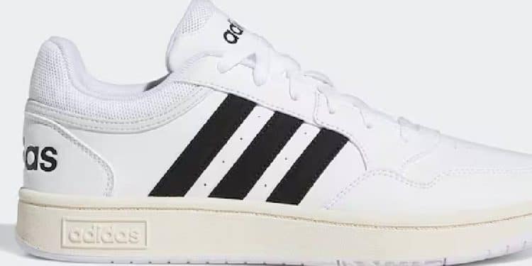 Zapatillas Adidas Hoops 3.0: el estilo del baloncesto para el día a día