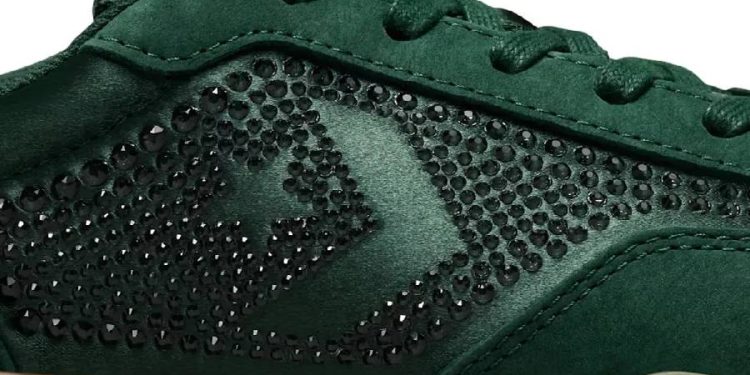 Converse y Swarovski crean dúo estelar que brilla más que nunca