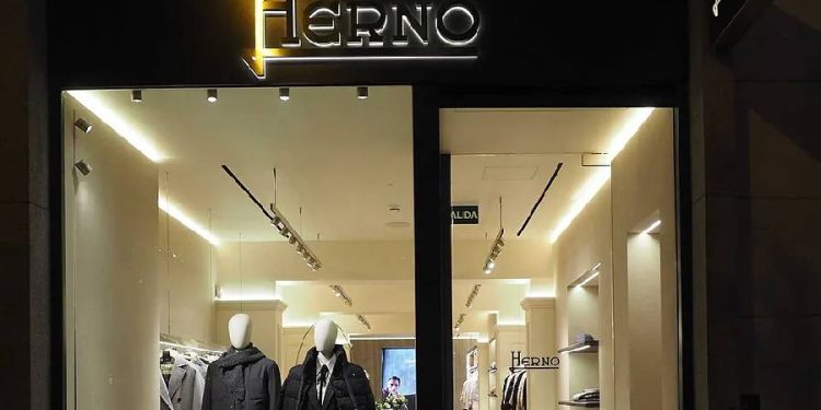 Herno eleva el lujo en Madrid con la nueva apertura de su flagship store