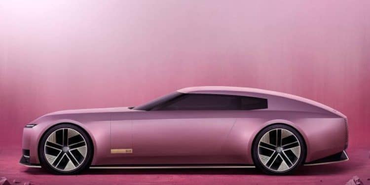 Jaguar enciende la polémica con su nuevo eléctrico Type 00
