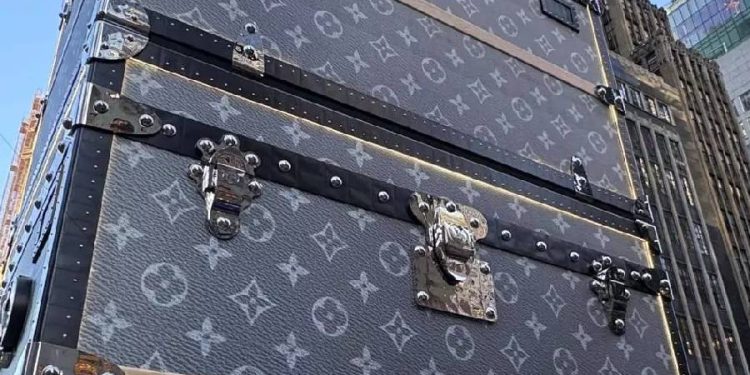 Confirmamos que la fachada de Louis Vuitton de Nueva York no es IA