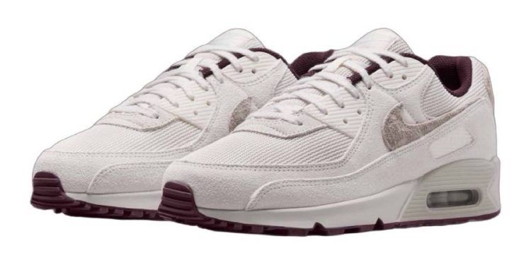 Las Nike Air Max 90 “Phantom” son las únicas zapatillas blancas que te pondrás hasta con traje en 2025
