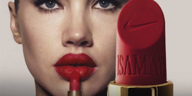 ¿Nike lanzará un labial? Cuando la moda y el arte pisan fuerte