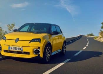 El Renault 5 gana el Premio ABC al Mejor Coche del Año 2025
