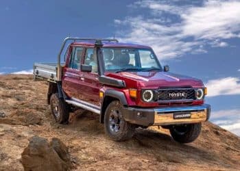 Vuelve lo clásico: Toyota trae de vuelta la caja manual al Land Cruiser 70