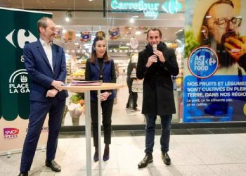 Carrefour apuesta por la proximidad con nuevas tiendas en estaciones de tren en Francia
