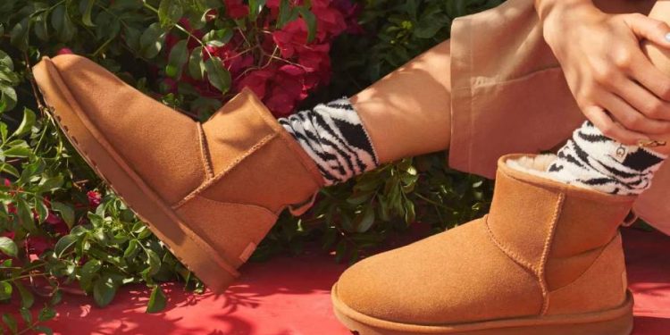 Deckers crece un 17% impulsado por Ugg y Hoka