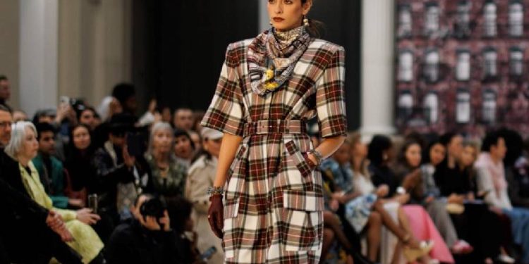 El gobierno británico financia la semana de la moda en Londrés