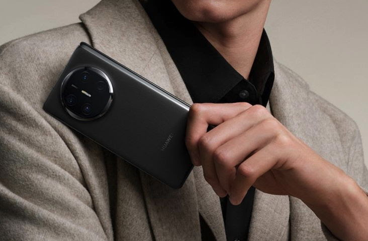 HUAWEI Mate X6
