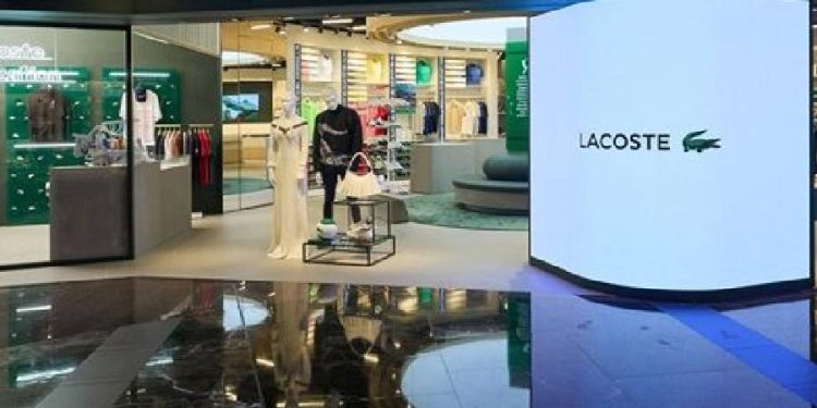 Lacoste estrena en Medellín su primer concepto de lujo Latam