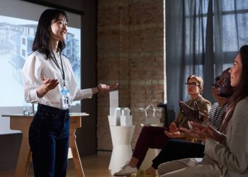 Liderazgo y coaching, pilares esenciales para la competitividad empresarial
