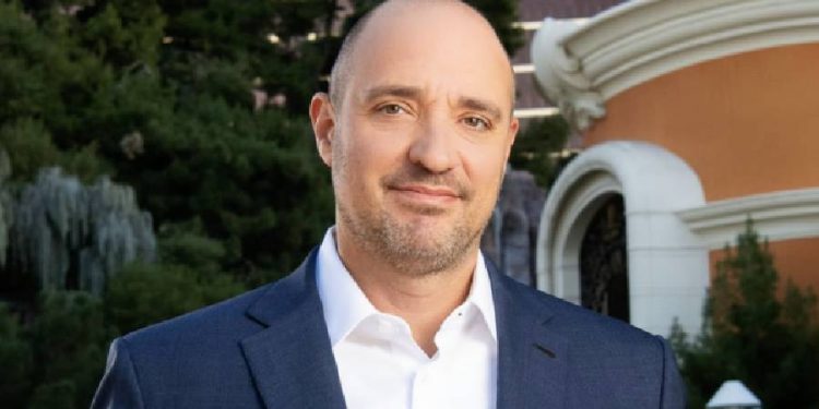 Matt Maddox asume la presidencia de Authentic Brands