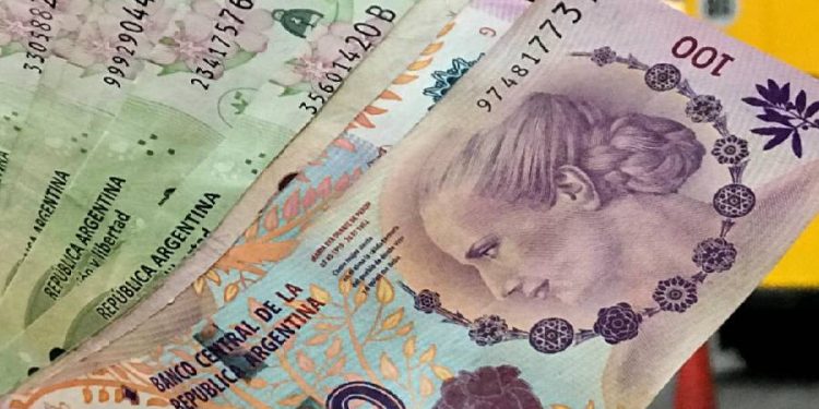 La conducta del consumidor ante la agonía del efectivo en Argentina