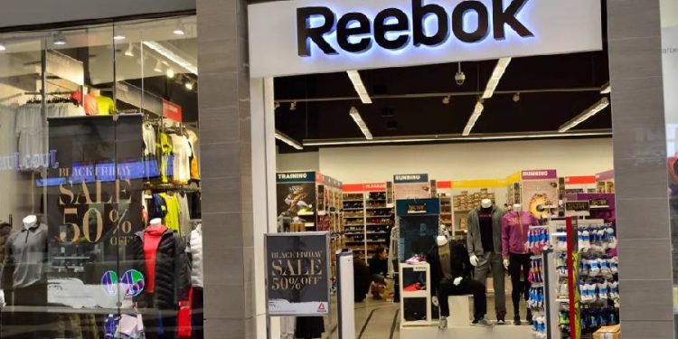 Reebok EEUU encuentra nuevo hogar: Galaxy Universal adquiere la marca