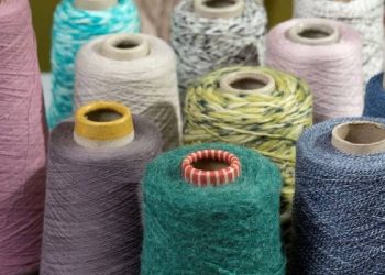 Repunte sutil en precios del textil en España