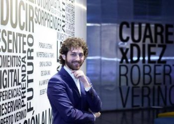 Roberto Verino impulsa su legado con IA y Metaverso