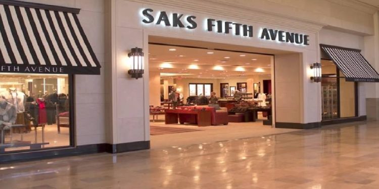 Saks invade India con gigante Reliance