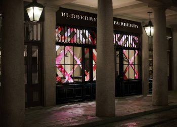 Burberry enciende la mecha del lujo y marca el camino con un crecimiento del 9%