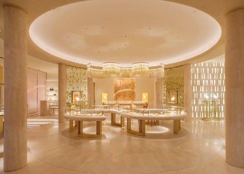 ¿Qué sorpresas esconde la nueva boutique de Bvlgari en París?