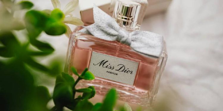 Dior revoluciona el mercado con el lanzamiento de Miss Dior Mini Miss