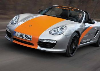 Porsche Boxster E marca un hito significativo en la historia de la automotriz