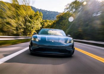 El Porsche Taycan Turbo GT llega para revolucionar el mundo de los coches eléctricos deportivos