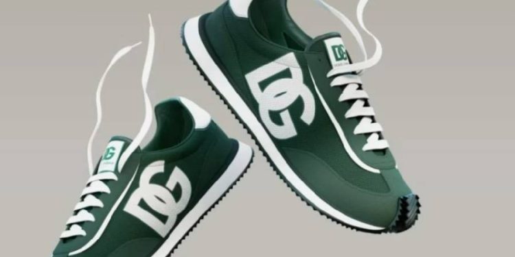 Dolce & Gabbana lanza nueva colección de zapatillas que están revolucionando el mercado