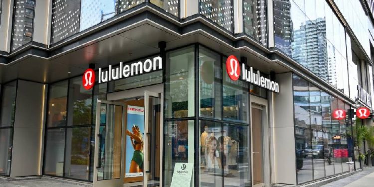 «Más Allá del Deporte: Cómo Lululemon y Alo Yoga Conquistan el Athleisure»