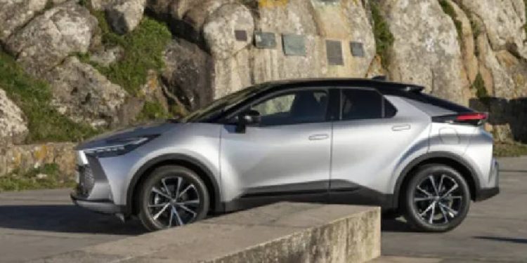El Toyota C-HR 2025 es un claro ejemplo de cómo la innovación
